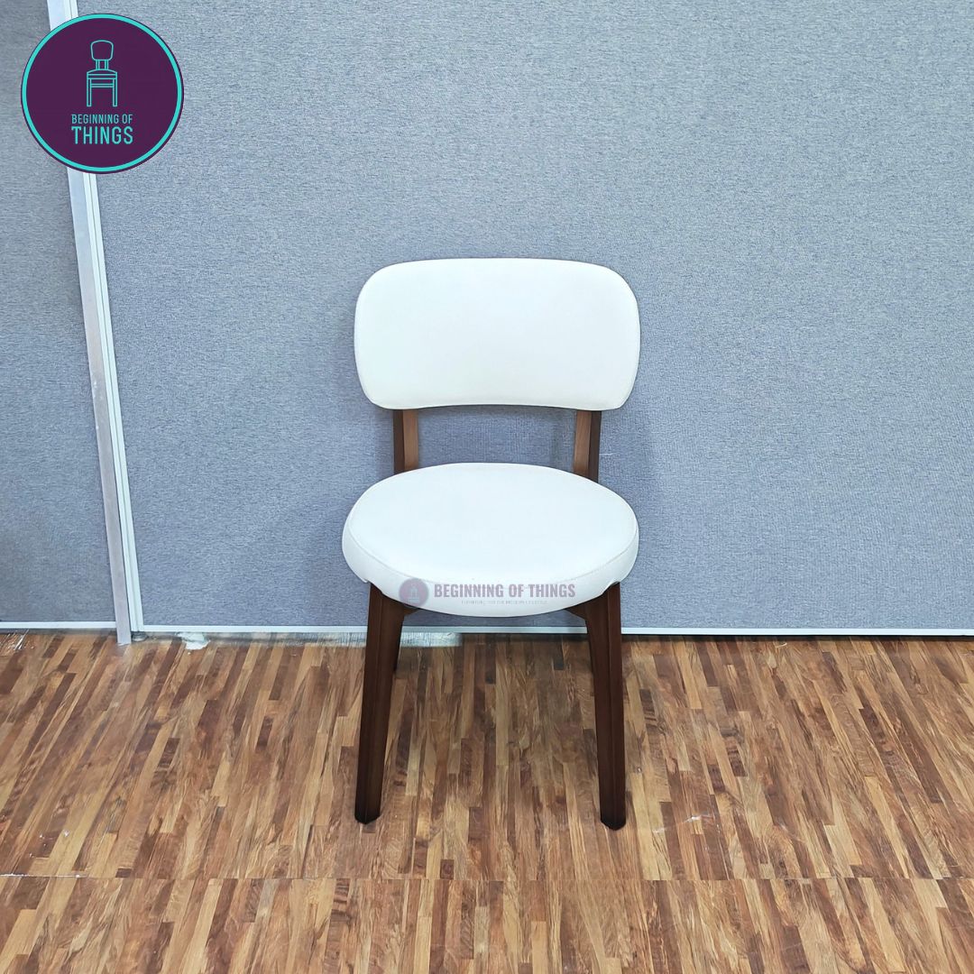 Round Back Wooden Frame Dining Chair