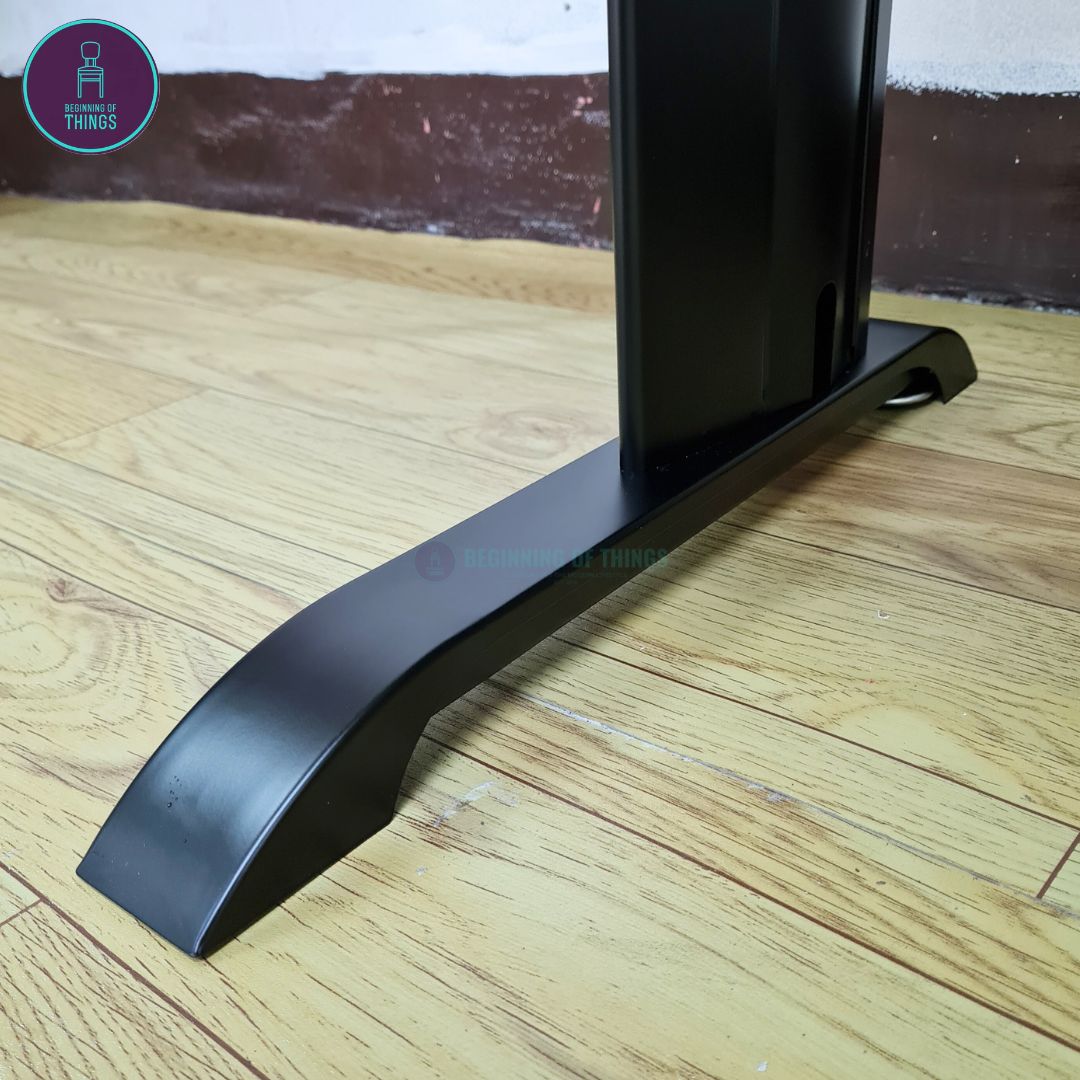Jenner 90 x 60 cm Freestanding Office Table with Black Metal Leg