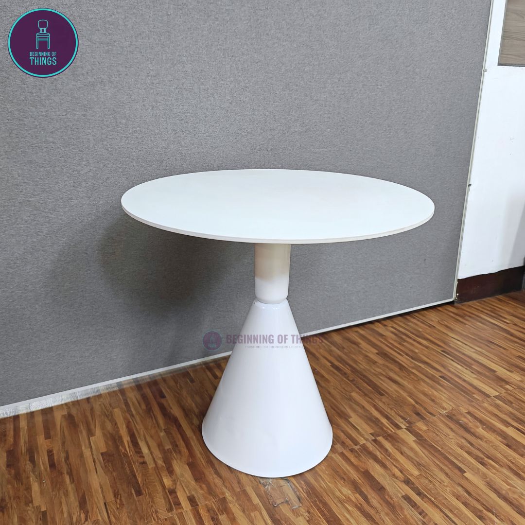 Sintered Stone Round Dining Table 80 cm Funnel Leg