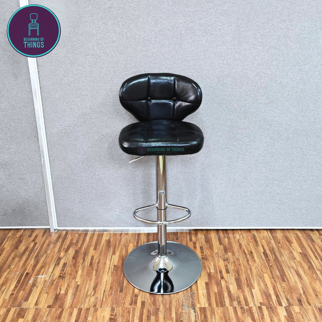 Buttoned Seat Bar Stool