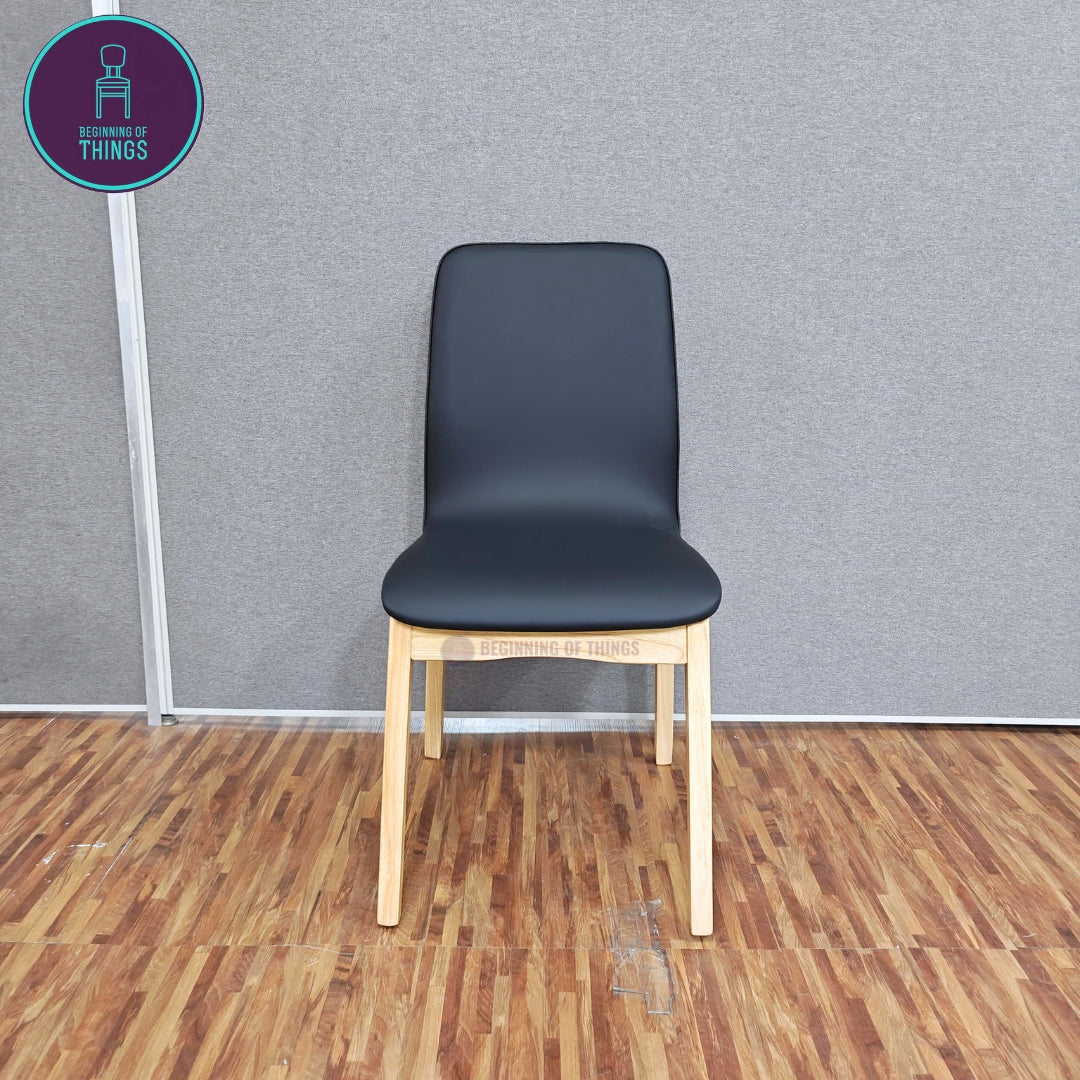 Continuous Seat Wooden Frame Dining Chair