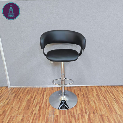 Curved Seat Bar Stool