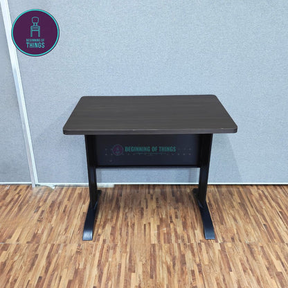 Jenner 90 x 60 cm Freestanding Office Table with Black Metal Leg