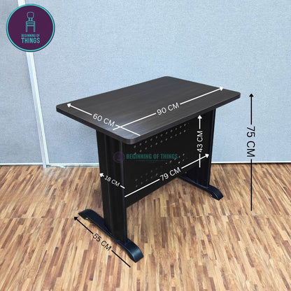 Jenner 90 x 60 cm Freestanding Office Table with Black Metal Leg