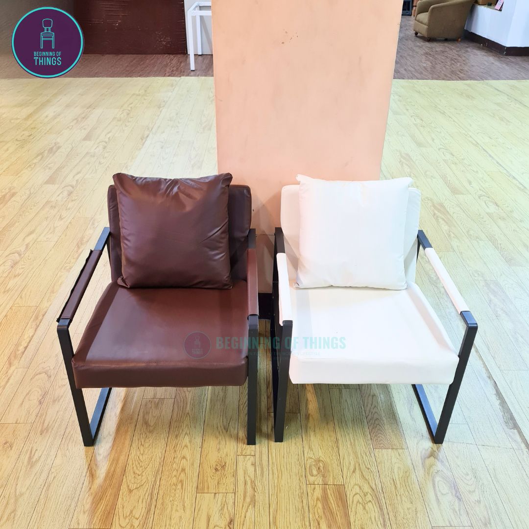 Lounge Chair with Metal Frame