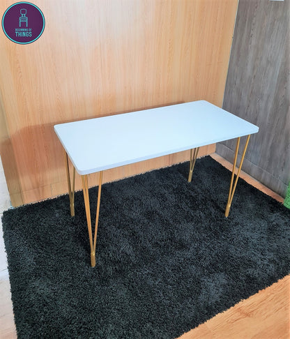 Paige Table 60 x 120 cm with Hairpin Legs