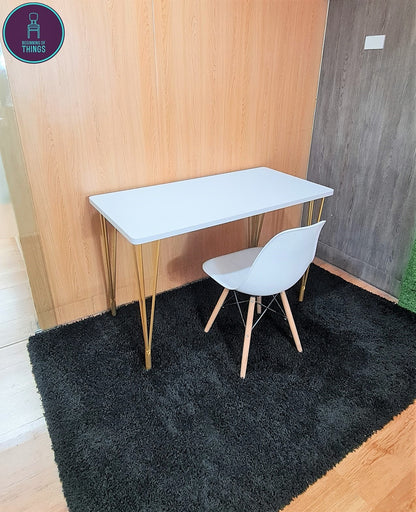 Paige Table 60 x 120 cm with Hairpin Legs