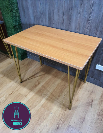 Paige Table 60 x 90 cm with Hairpin Legs
