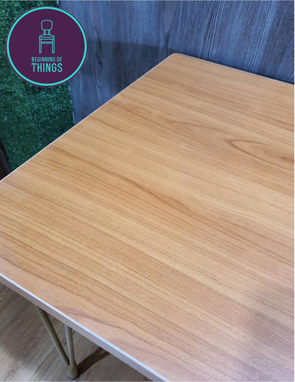 Paige Table 60 x 90 cm with Hairpin Legs