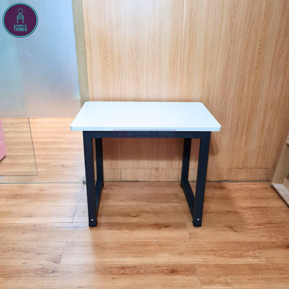 Palmer Table with Square Legs