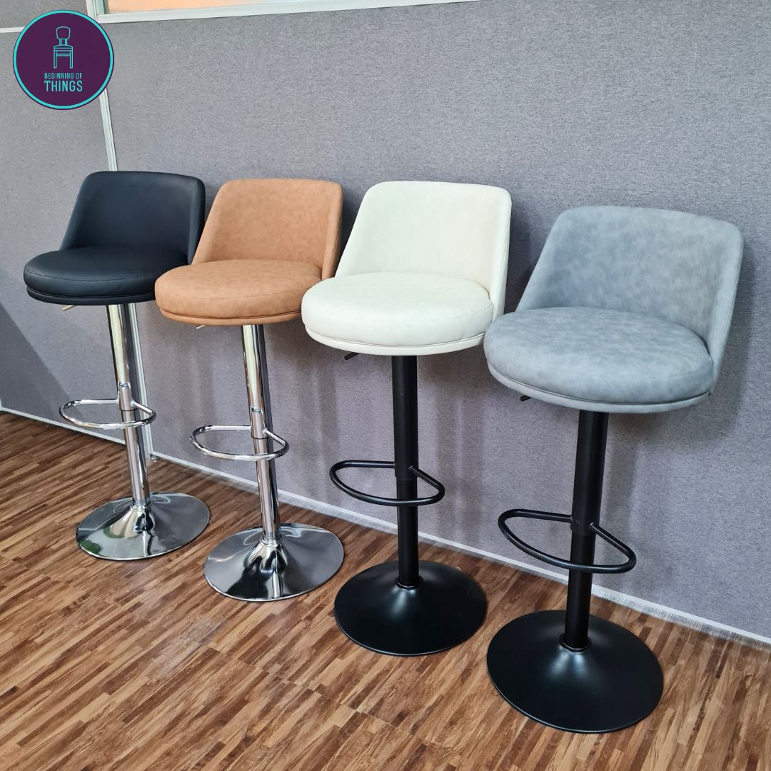Rounded Back Bar Stool