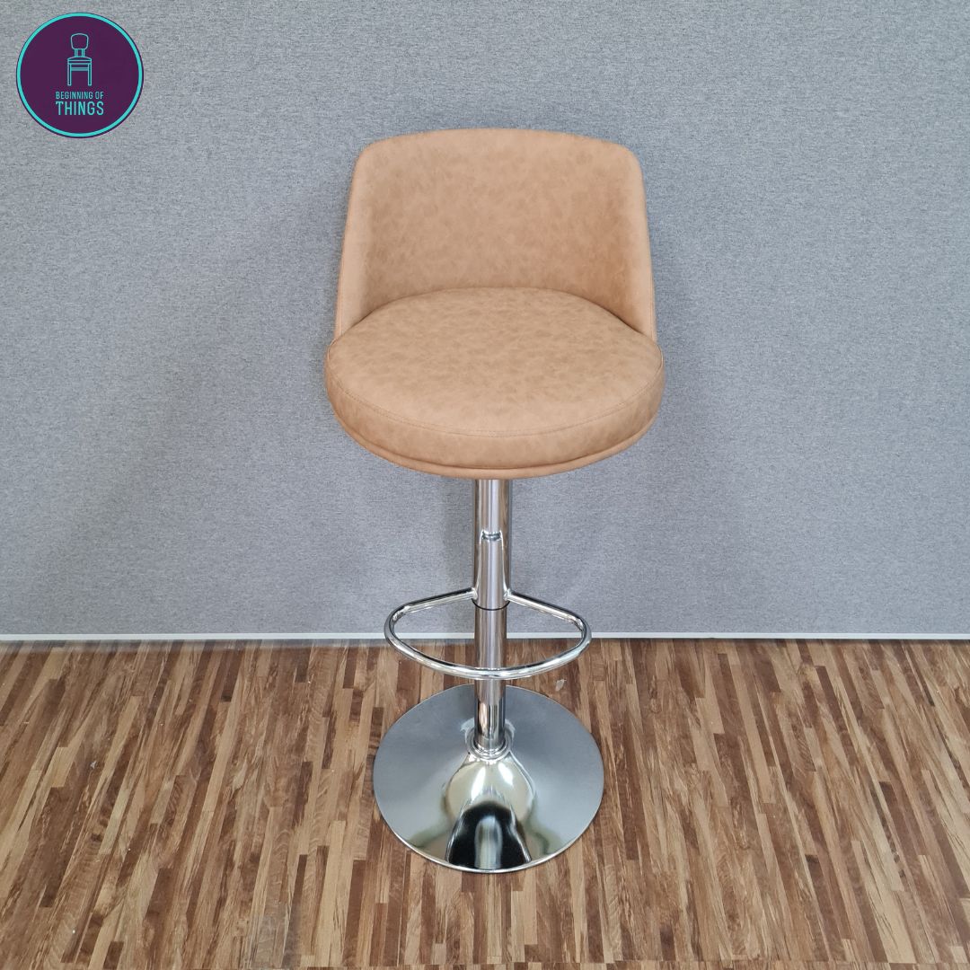 Rounded Back Bar Stool