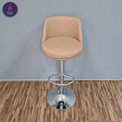 Rounded Back Bar Stool