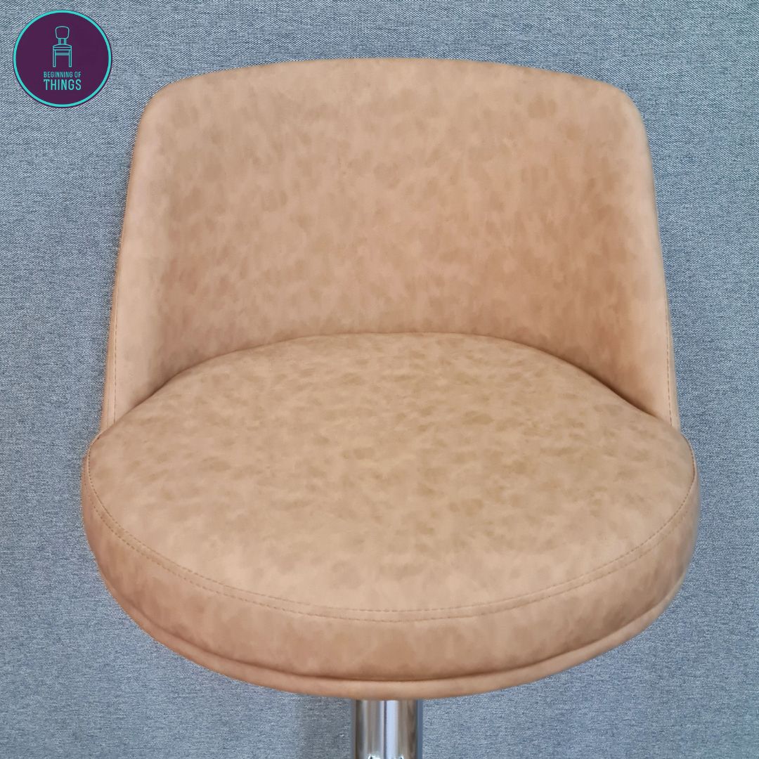 Rounded Back Bar Stool