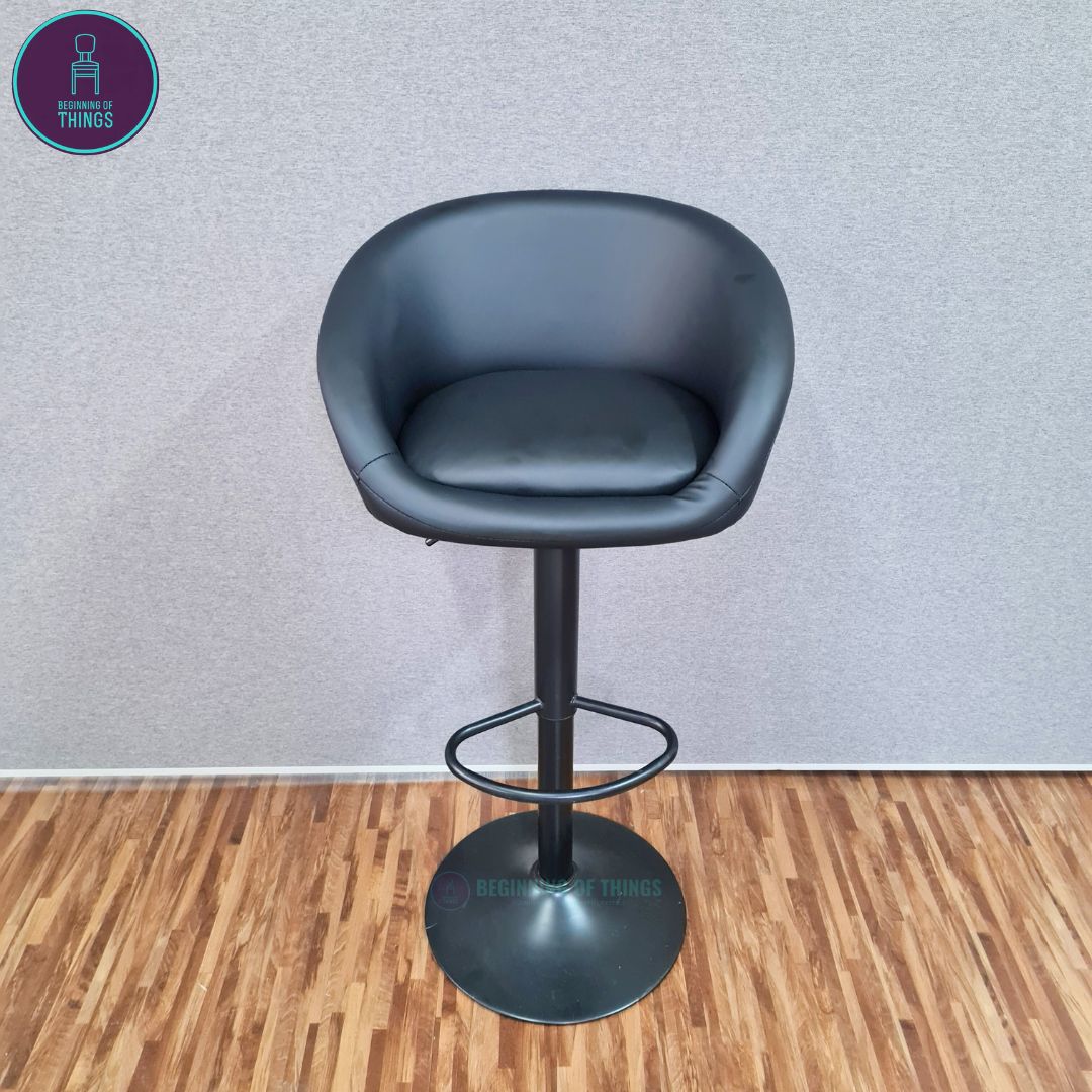 Rounded Seat Bar Stool