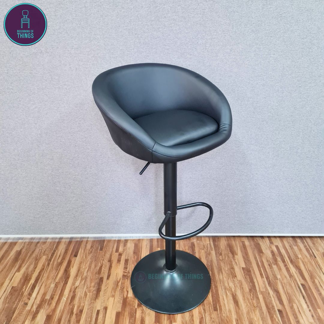 Rounded Seat Bar Stool
