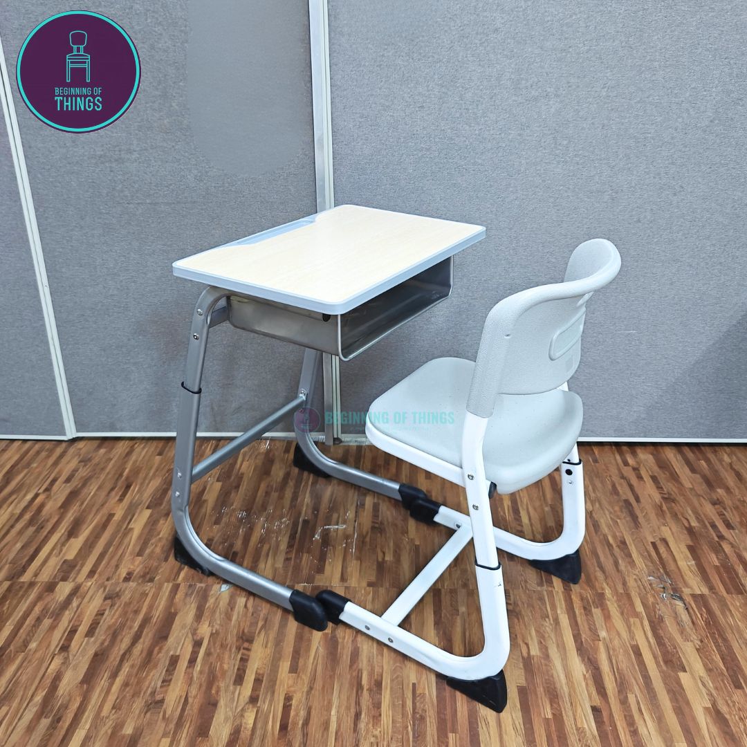 Solo Student Table and Chair Set