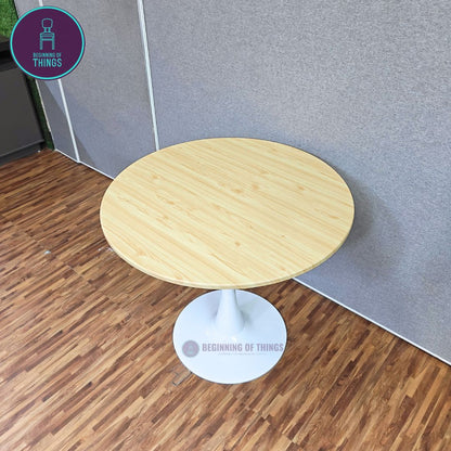 Tulip Table Round