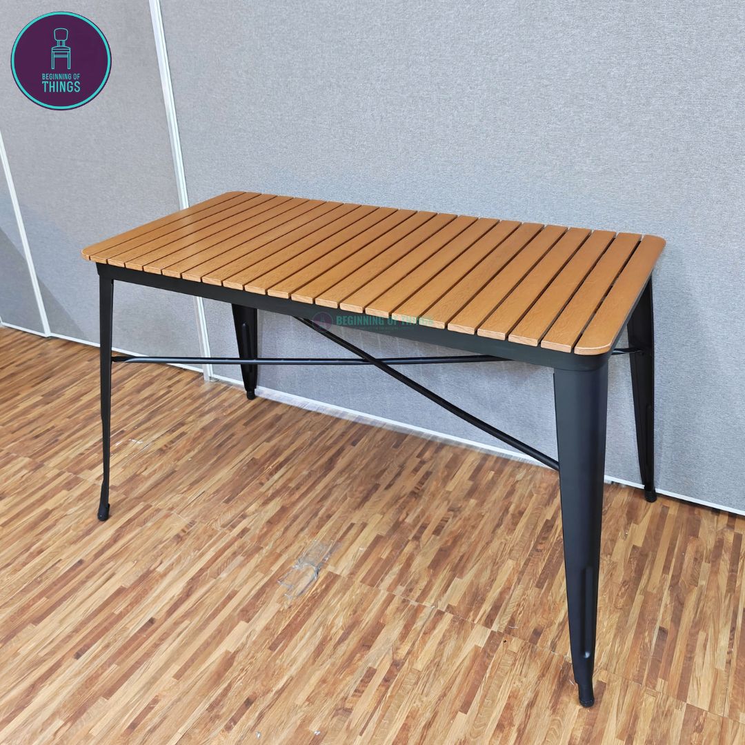 Outdoor WPC Table