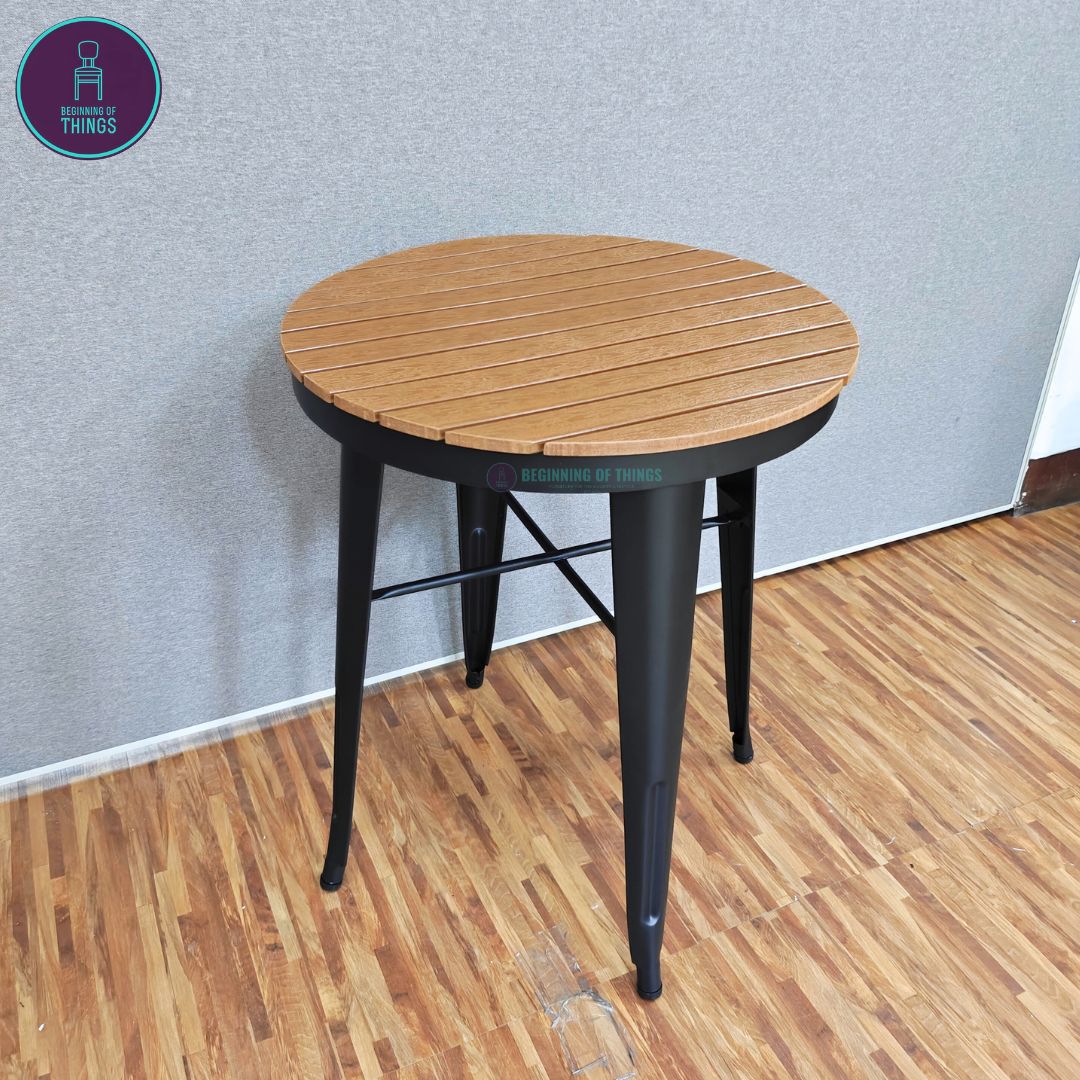Outdoor WPC Table